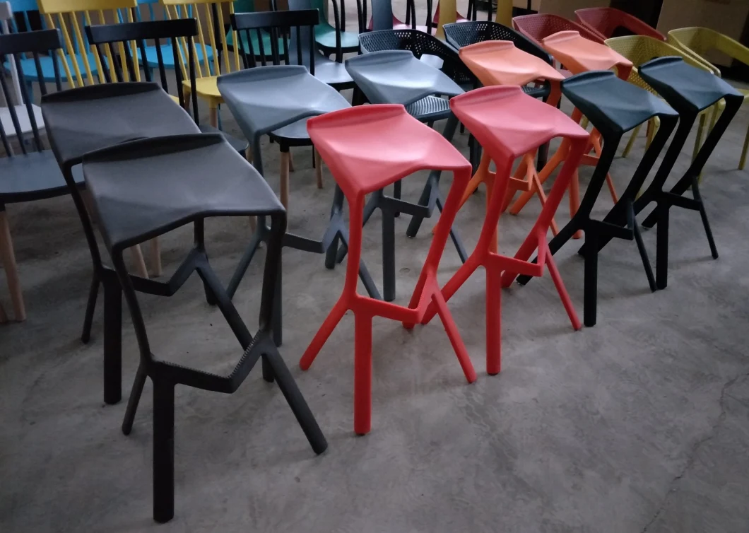 Wholesale Modern Stackable PP Plastic Bar Stool